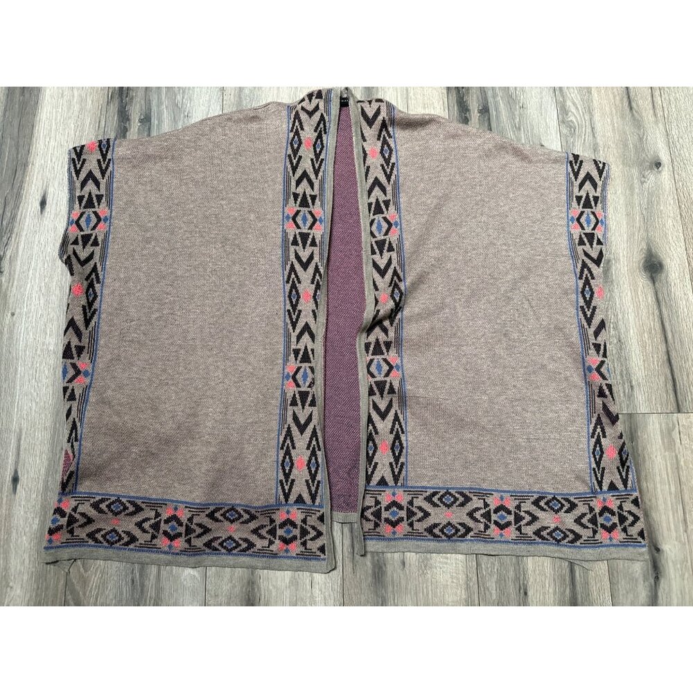 Staccato One Size Brown & Red Patterned Aztec Southern  Poncho Shawl